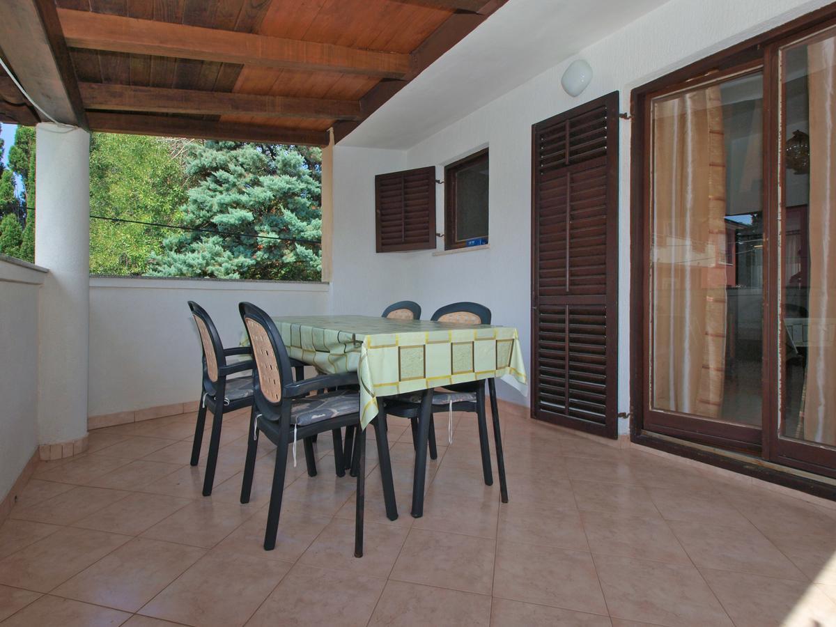 Apartments Luciano 1728 Premantura Exterior photo