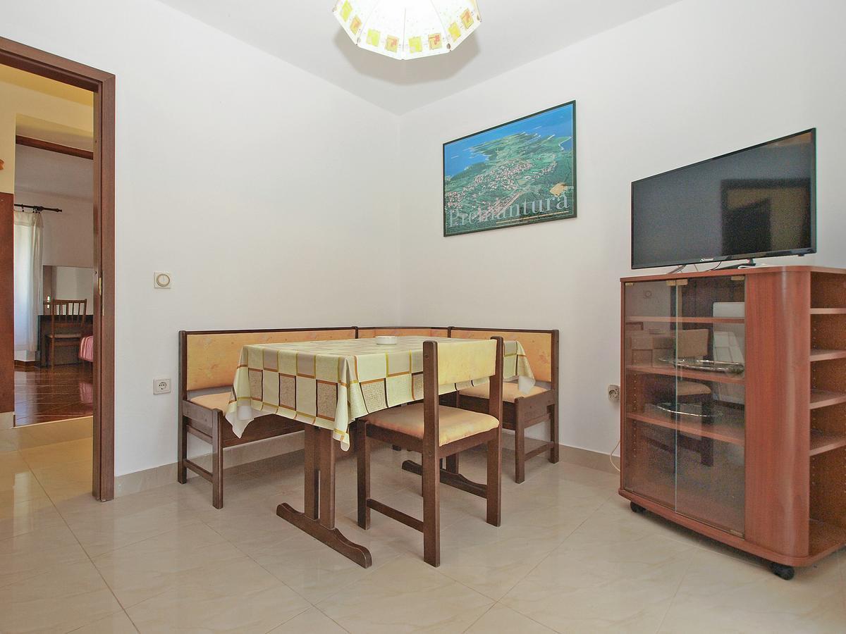Apartments Luciano 1728 Premantura Exterior photo